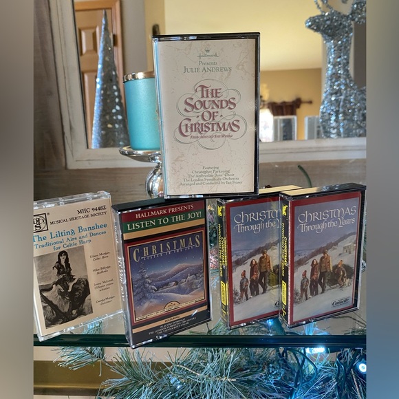 13 HOLIDAY CASSETTE TAPES!! So many cool ones here!❤️❤️👍TAKE ALL!! Office - Picture 4 of 5
